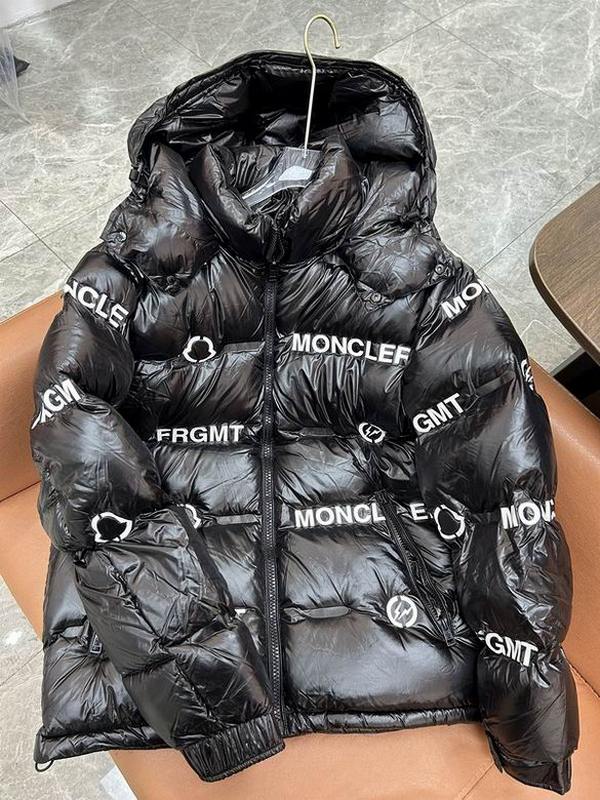 Moncler Women's Outwear 259